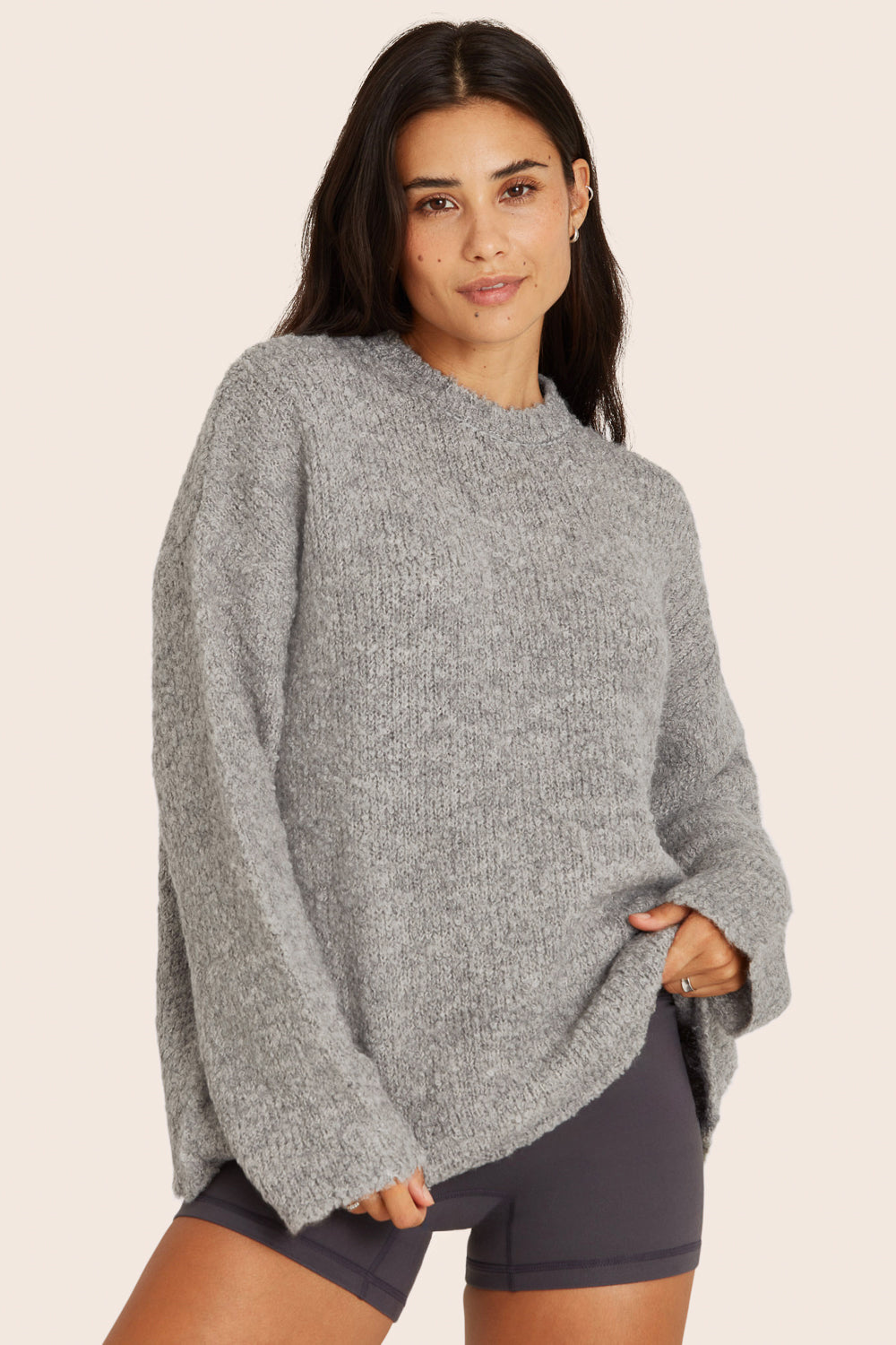 SET™ BOUCLÉ OVERSIZED CREWNECK SWEATER IN HEATHER GREY