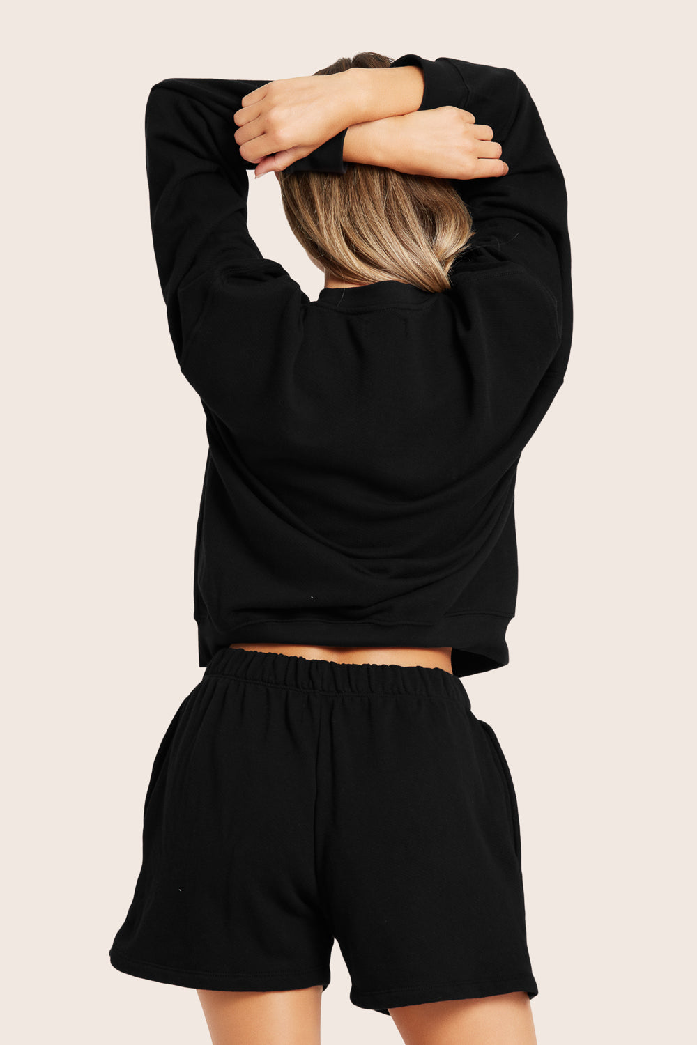 SET™ LIGHTWEIGHT SWEATS CLASSIC CREWNECK IN ONYX