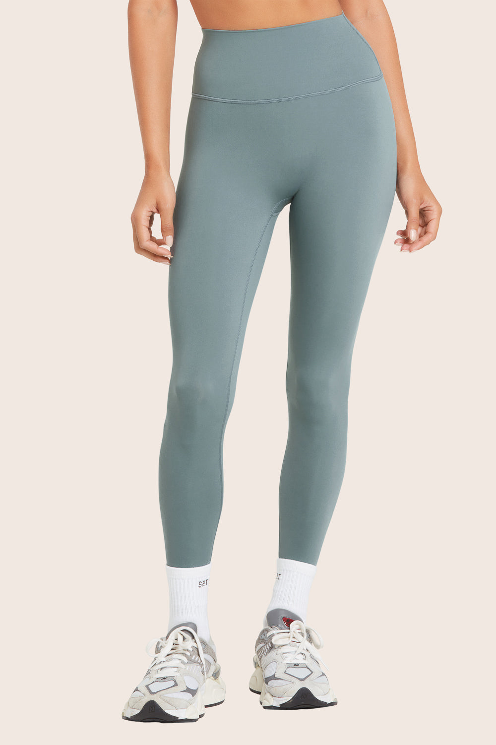 SET™ AIRLUXE™ BREATHE LEGGINGS IN BAY