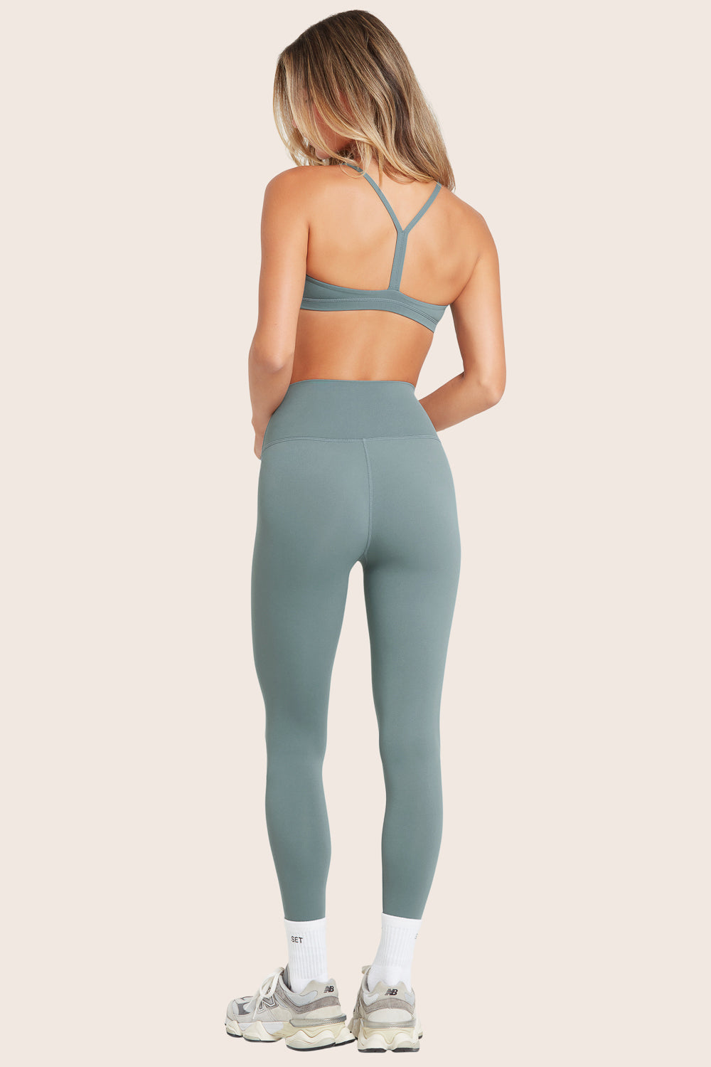 SET™ AIRLUXE™ BREATHE LEGGINGS IN BAY