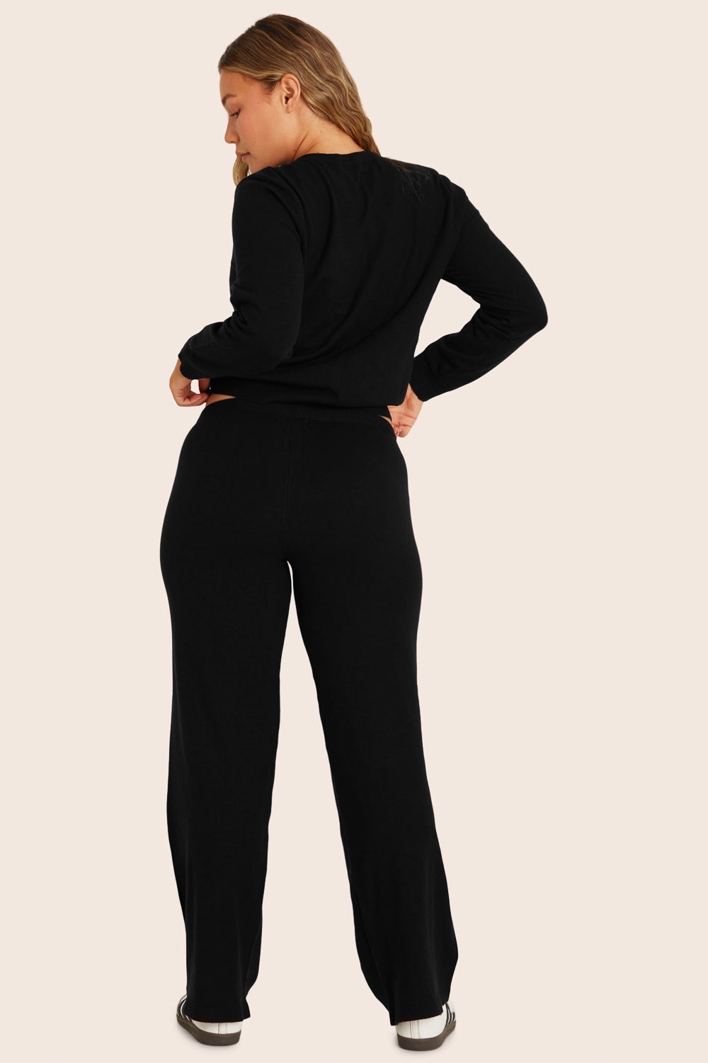 SET™ FLAT KNIT EVERYDAY PANTS IN ONYX