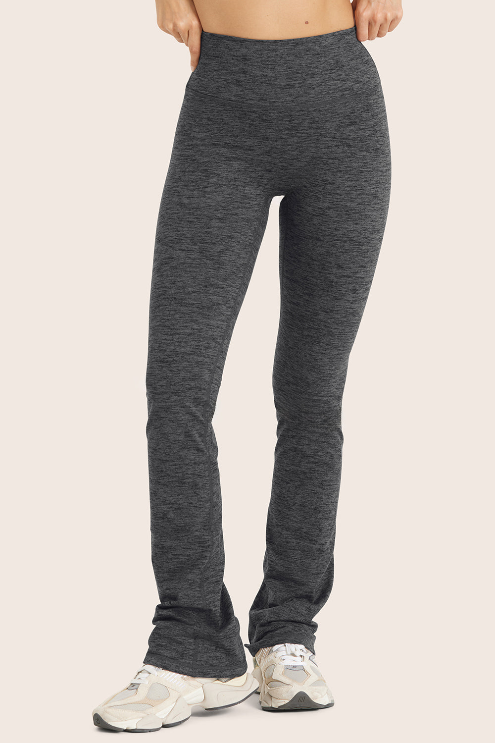 FORMCLOUD® CLOUD STRAIGHT LEGGINGS - PEPPER HEATHER GREY Featured Image