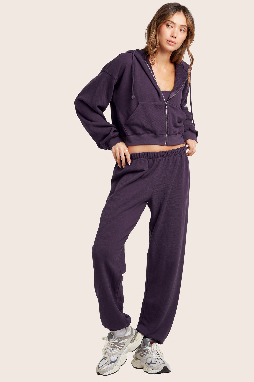 SET™ LIGHTWEIGHT SWEATS CLASSIC SWEATPANTS IN PLUM