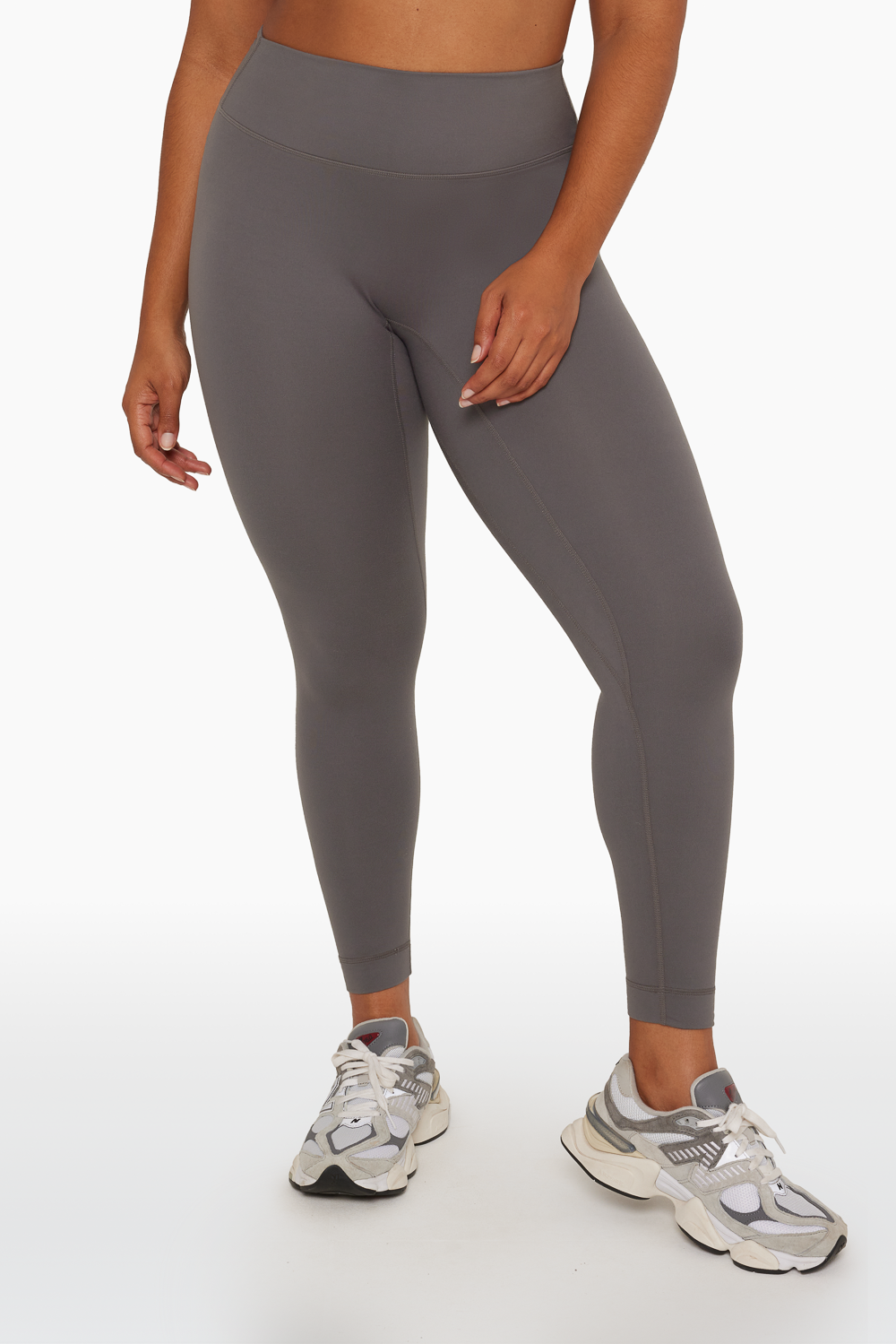 SET™ FORMCLOUD™ LEGGINGS IN GRAPHITE