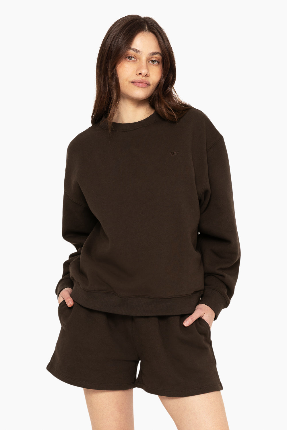 SET™ EMBROIDERED HEAVYWEIGHT SWEATS CREWNECK IN ESPRESSO