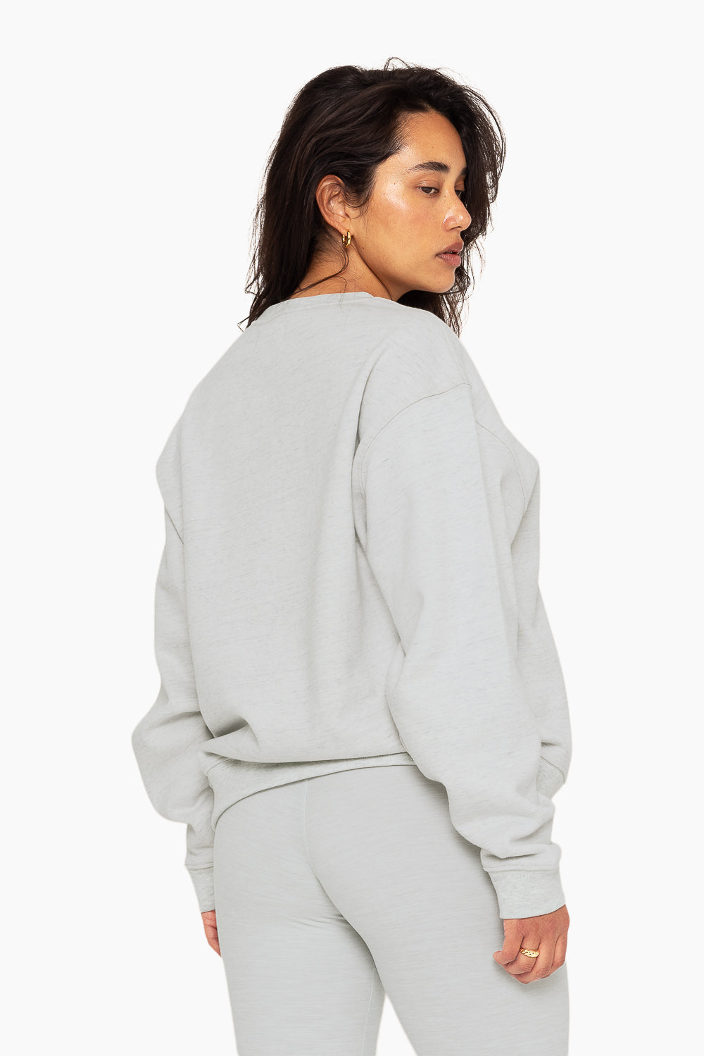 SET™ EMBROIDERED HEAVYWEIGHT SWEATS CREWNECK IN HEATHER GREY