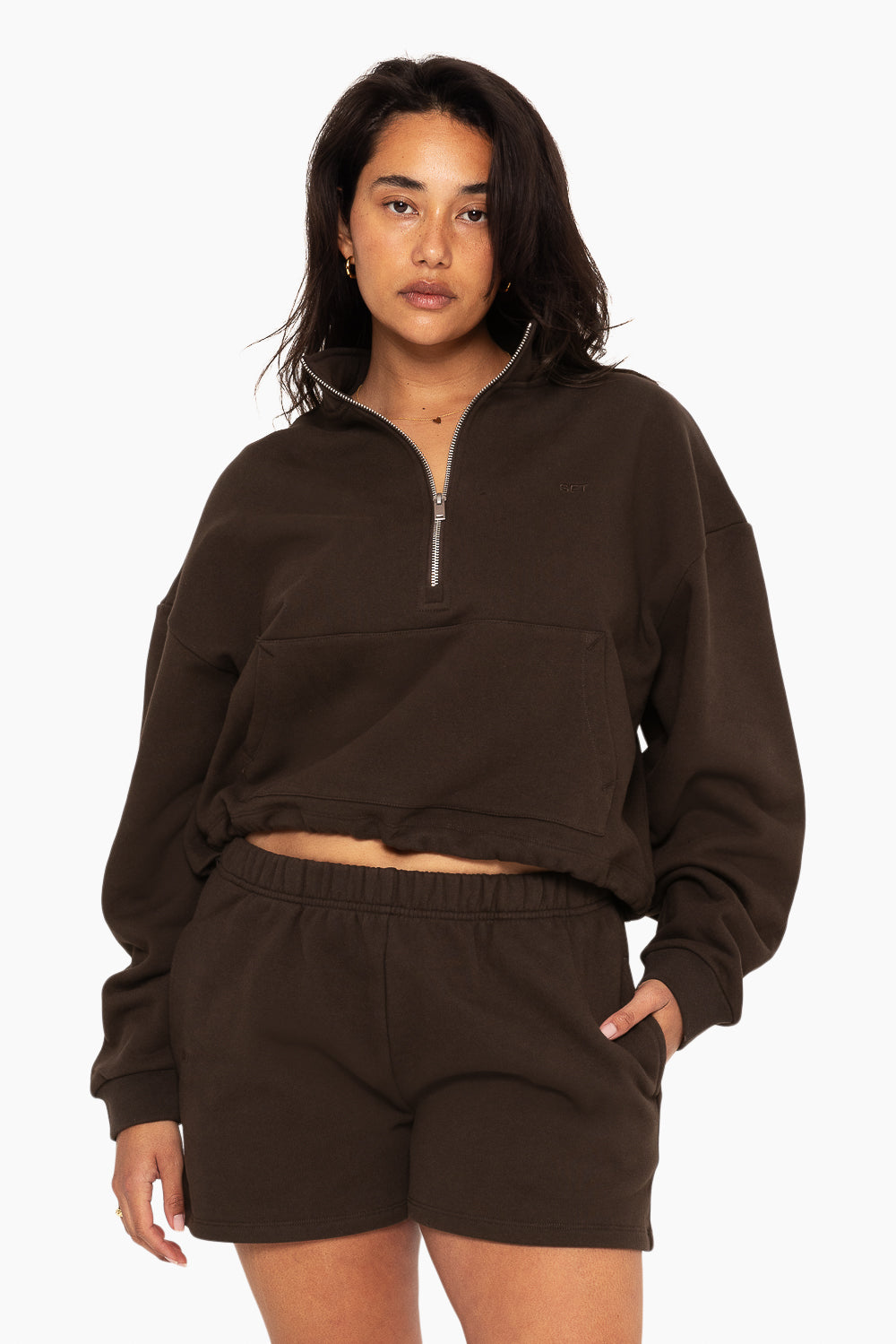 SET™ EMBROIDERED HEAVYWEIGHT SWEATS HALF ZIP IN ESPRESSO