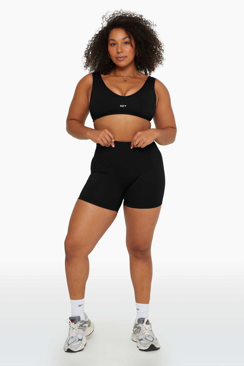 SET™ SPORTBODY® BIKE SHORTS IN ONYX