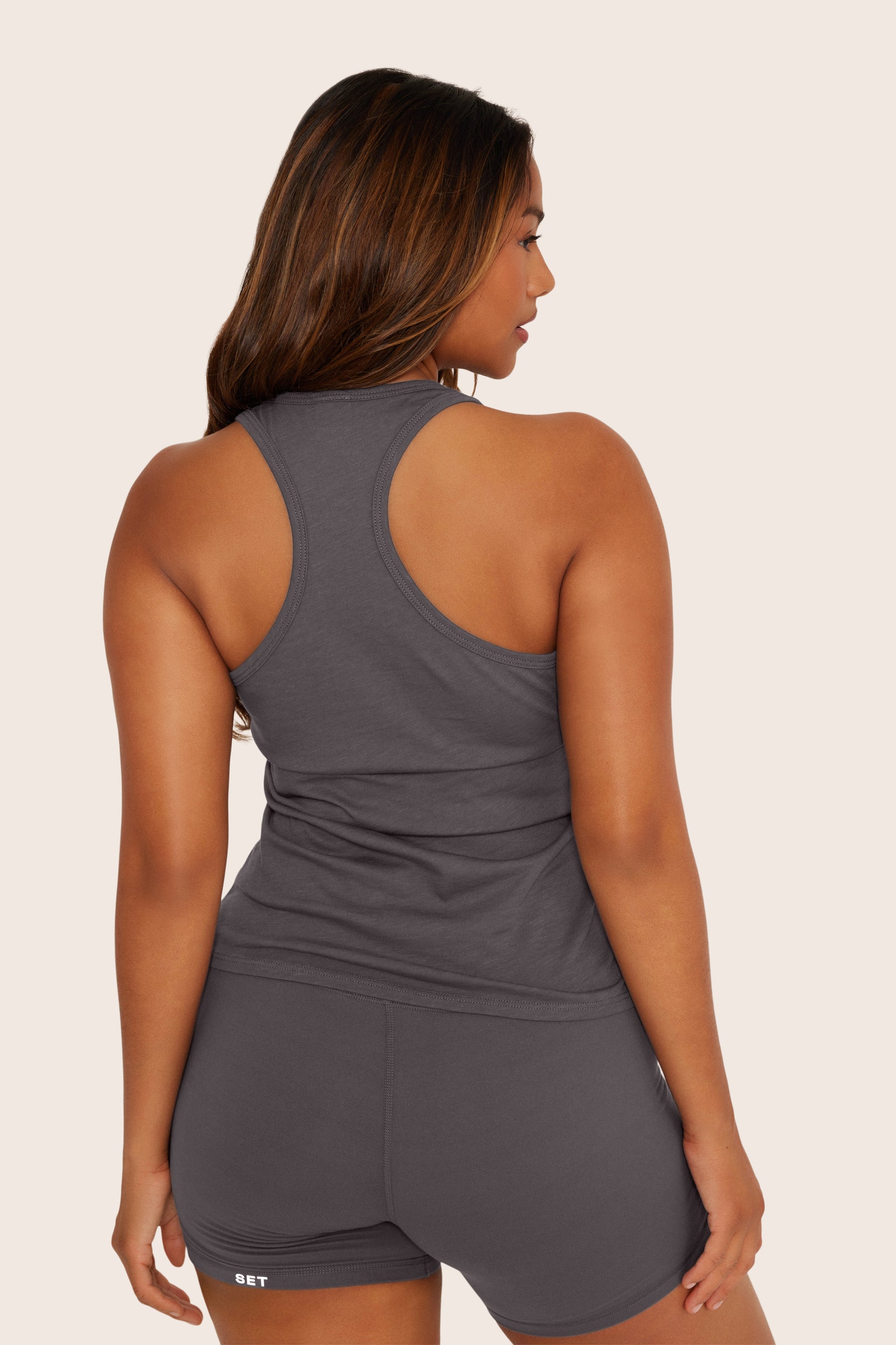 SET™ CLASSIC COTTON DAILY RACER TANK IN GRAPHITE