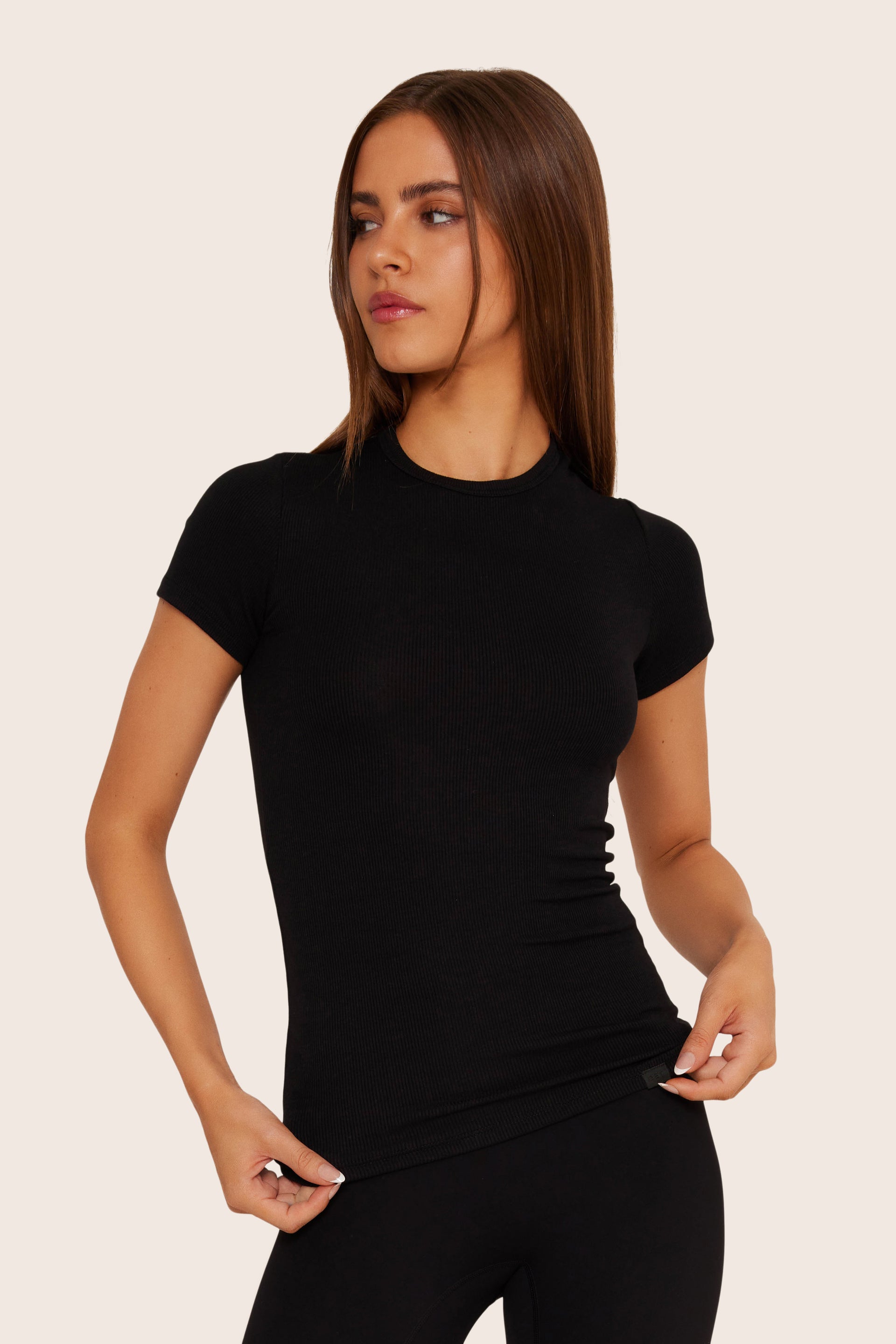 SET™ RIBBED MODAL BODY TEE IN ONYX