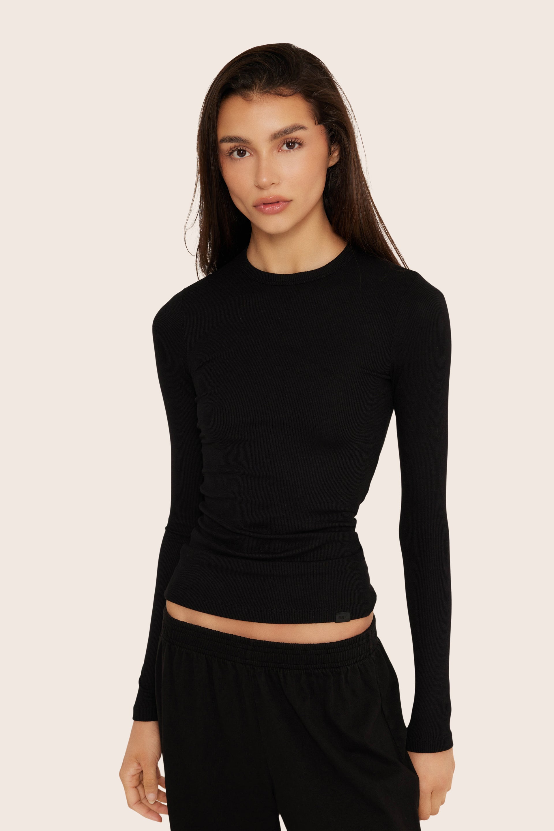 MODEL WEARS SET™ RIBBED MODAL BODY LONG SLEEVE IN ONYX